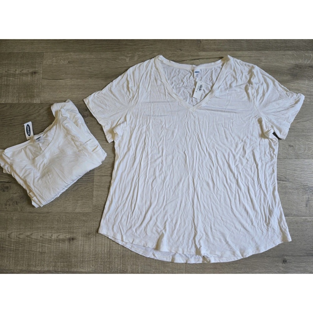 Old Navy Women's Size XL ~ Short Sleeve Luxe V-Neck T-Shirt Tee White 3 Pack